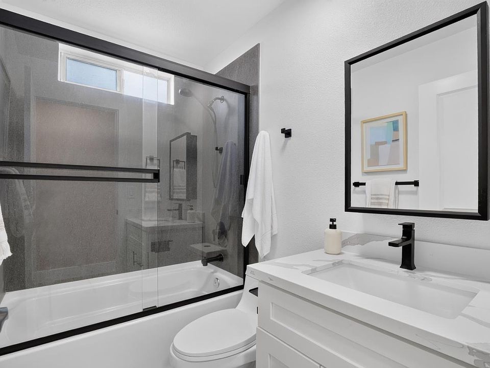 Updated bathroom with modern finishes